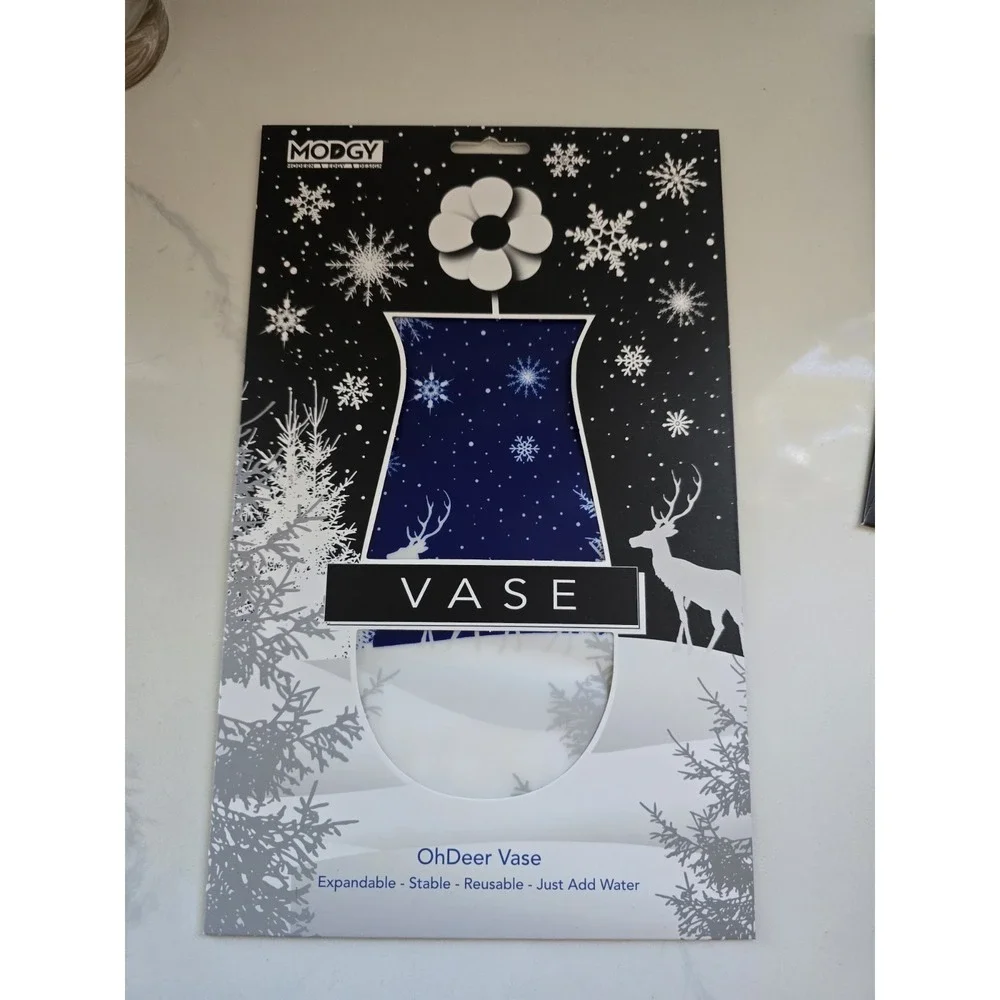 Modgy Expandable Plastic Vase OhDeer Christmas Holiday 10x6‎ New